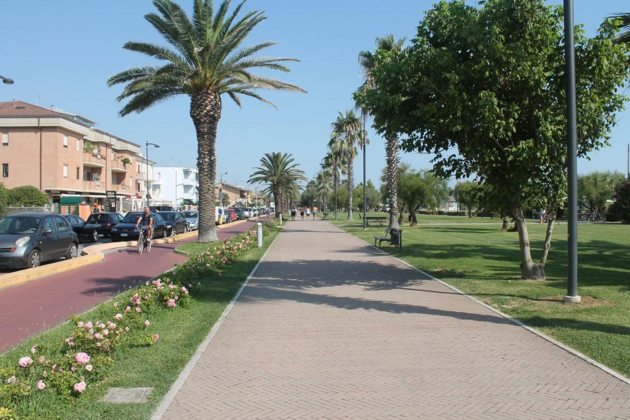 Apartamento Residenza Domo Porto SantʼElpidio Exterior foto