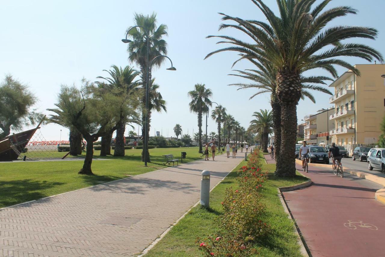 Apartamento Residenza Domo Porto SantʼElpidio Exterior foto